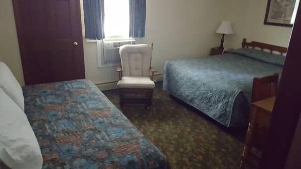 Motel 4 Photo 1